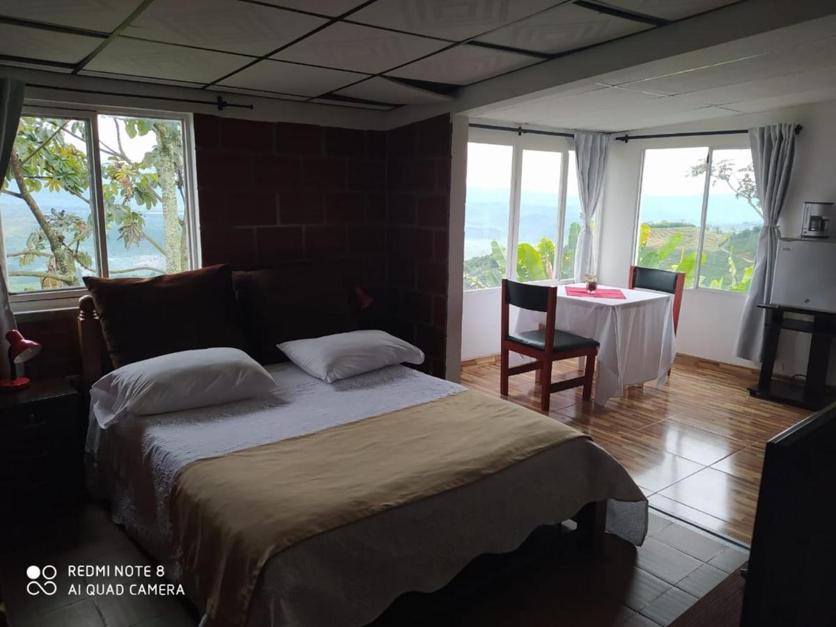 Palestina Ecohotel Chinchina ภายนอก รูปภาพ